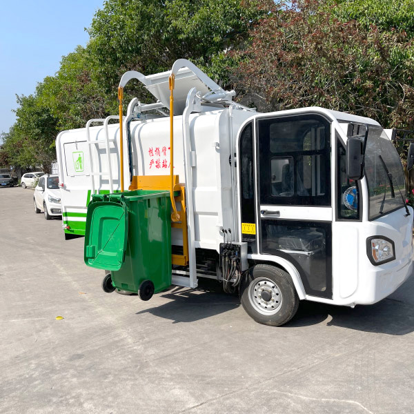 电动挂桶自卸垃圾车