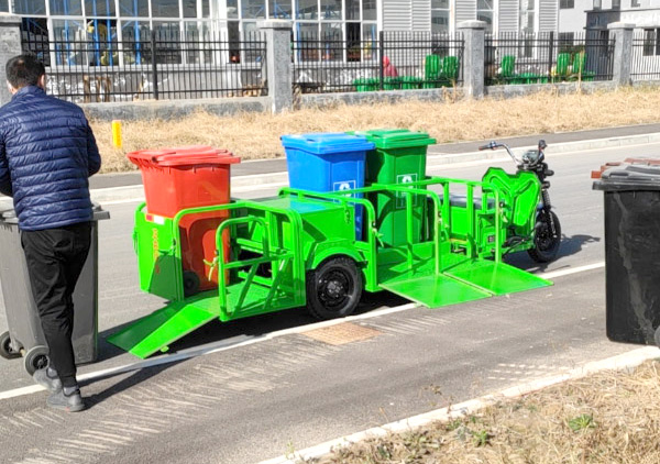 电动三轮保洁车